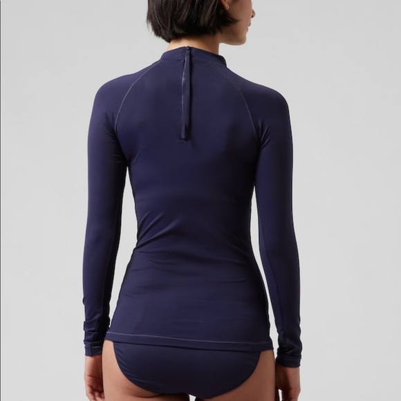 ATHLETA NORTH POINT RASHGUARD // Dress Blue - Picture 2 of 8